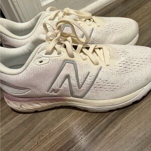 New Balance Women's Off-White Athletic Shoes